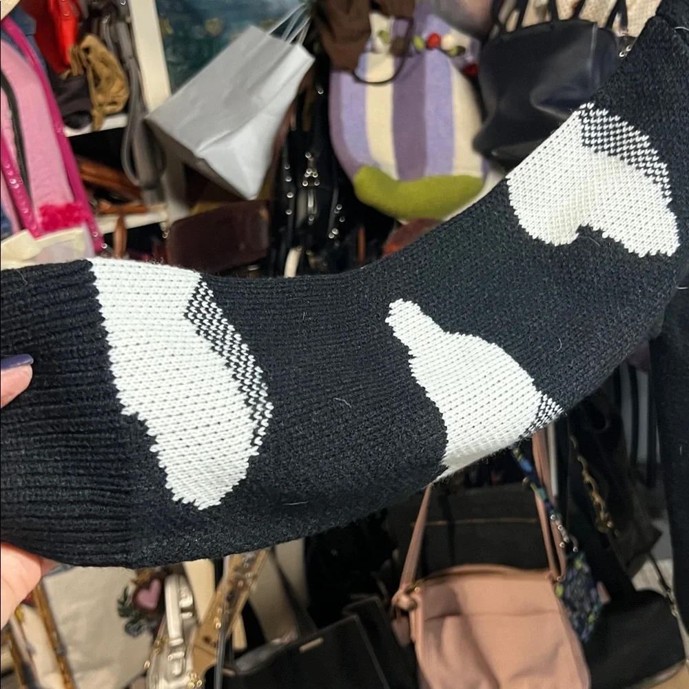 Sweater - Picture 2 of 4